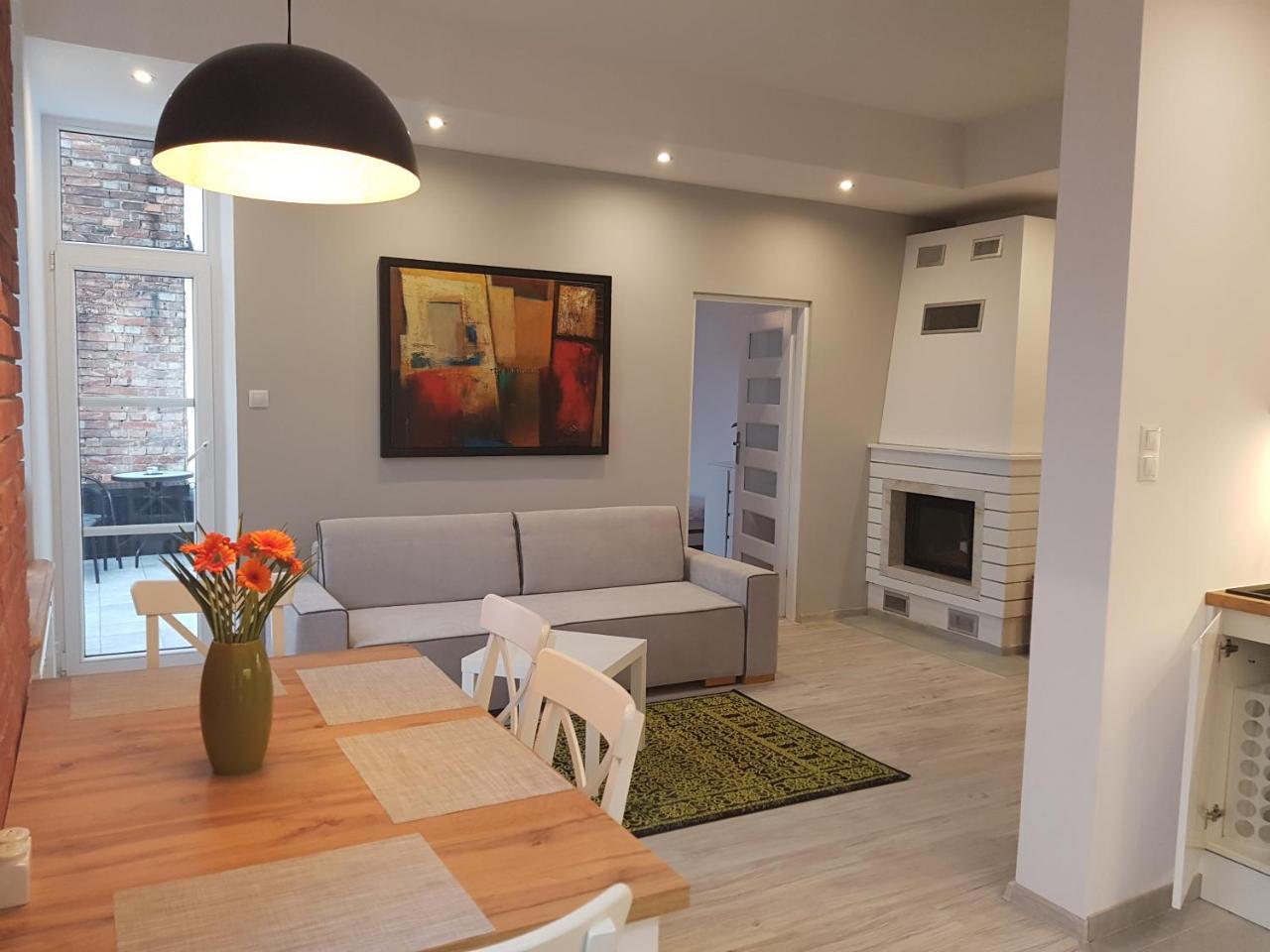 Pod Jasna Gora Apartament 23 Częstochowa Esterno foto