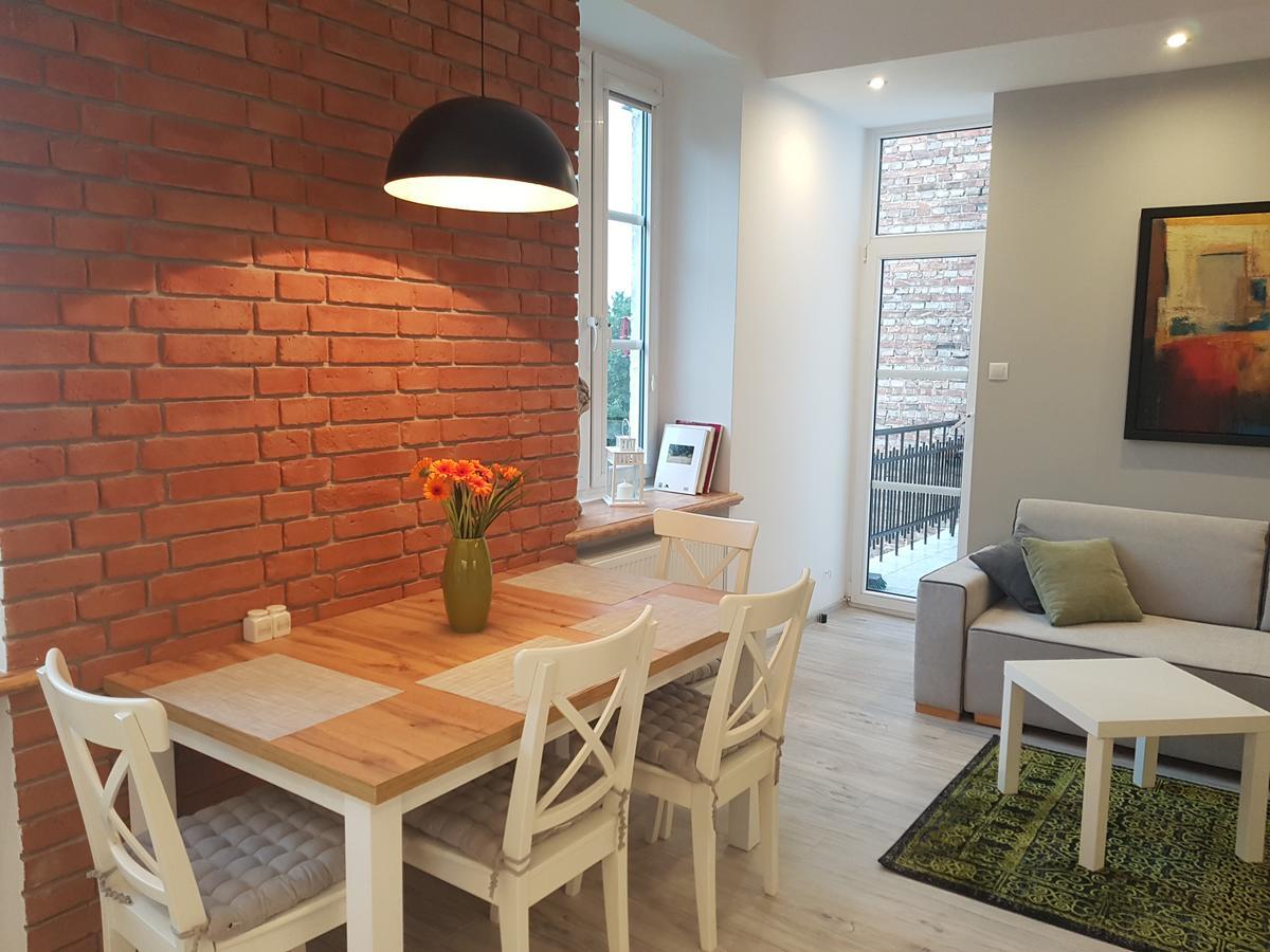 Pod Jasna Gora Apartament 23 Częstochowa Esterno foto